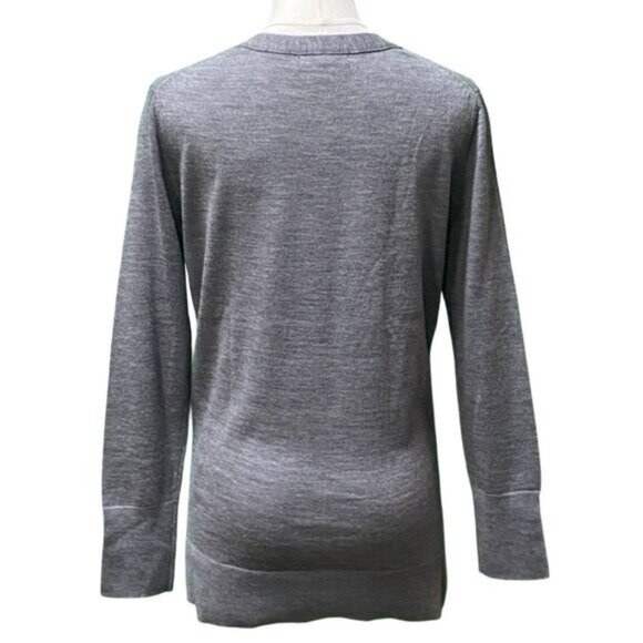 Banana Republic Long Sleeve Extra Fine Merino Wool Gray Sweater Size S/P - Picture 2 of 4
